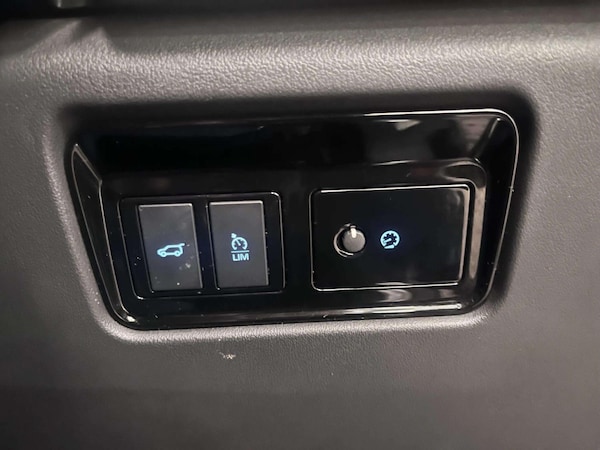 Used Jaguar F-Pace 2018 for sale - 76167562: Photo 45