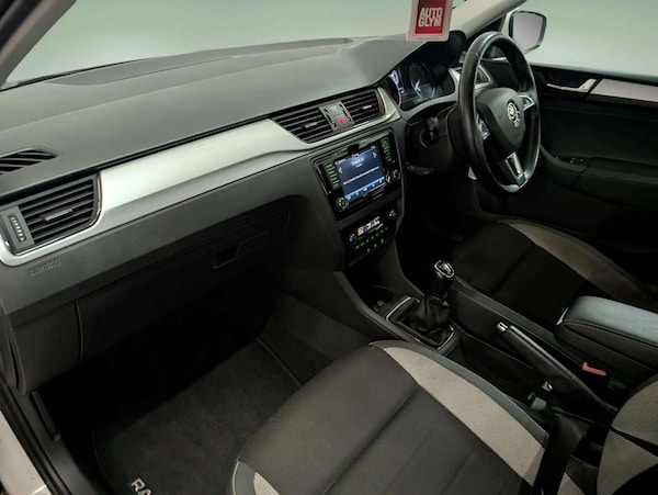 Used Skoda Rapid Spaceback 2018 for sale - 75669777: Photo 15
