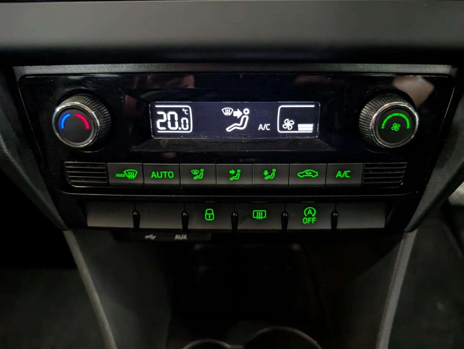 Used Skoda Rapid Spaceback 2018 for sale - 75669777: Photo 19