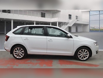 Used Skoda Rapid Spaceback 2018 for sale - 75669777: Photo