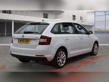 Used Skoda Rapid Spaceback 2018 for sale - 75669777: Photo