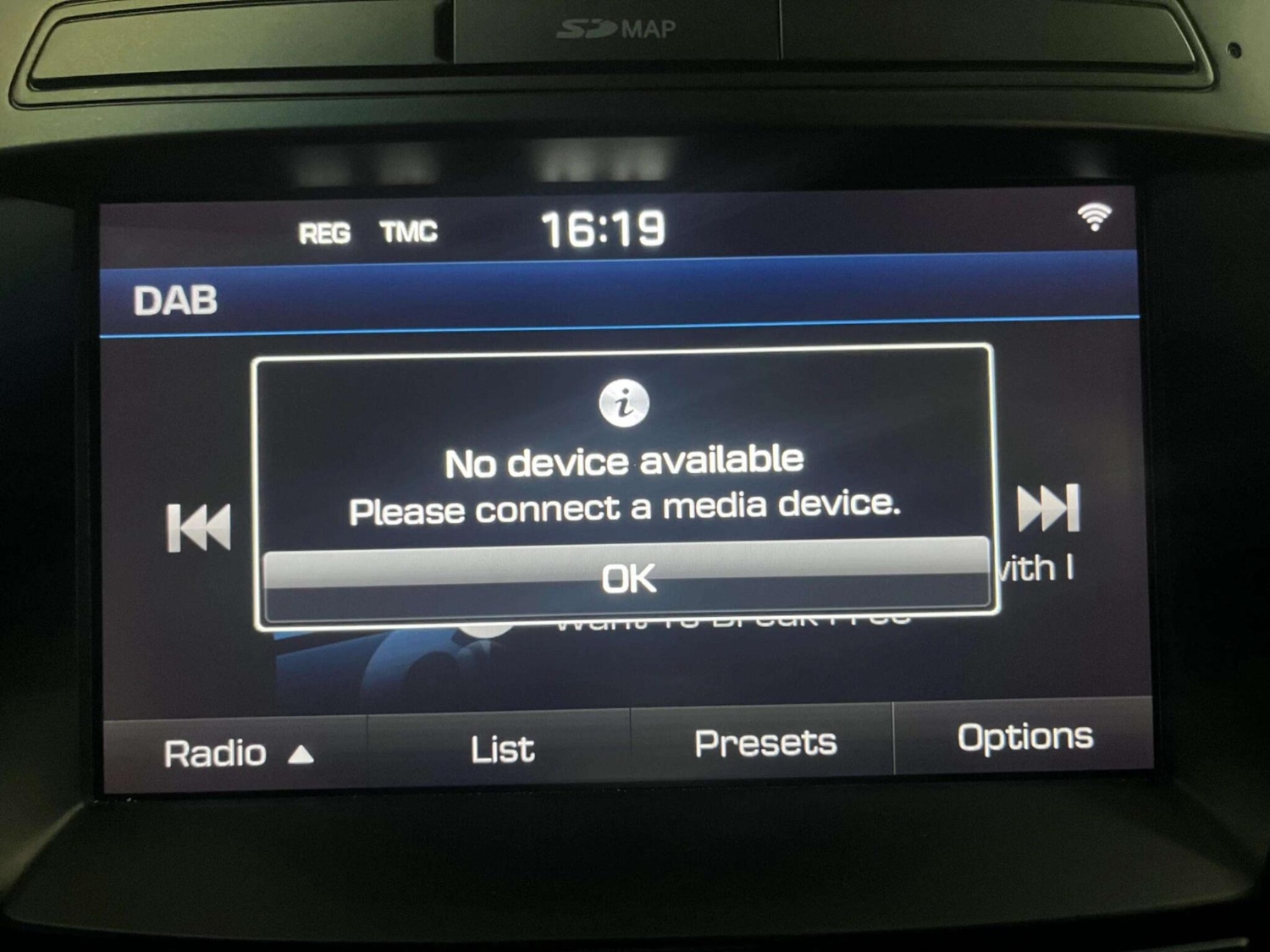 Used Hyundai Santa Fe 2016 for sale - 77682882: Photo 29