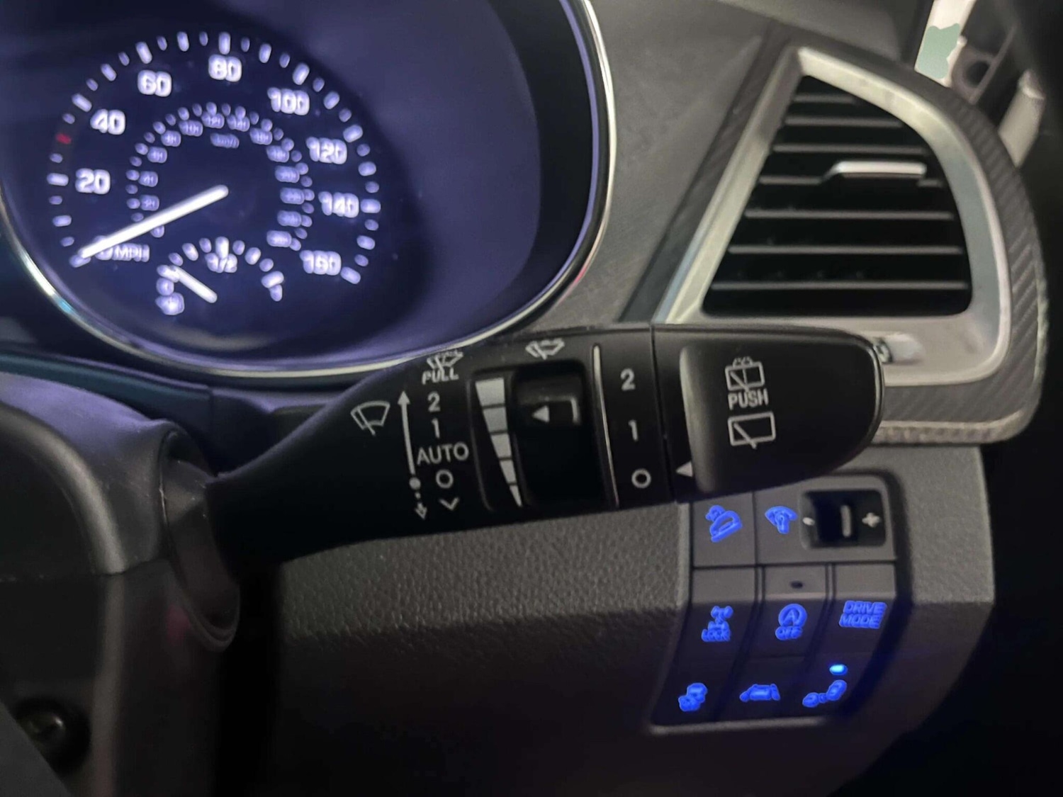 Used Hyundai Santa Fe 2016 for sale - 77682882: Photo 43