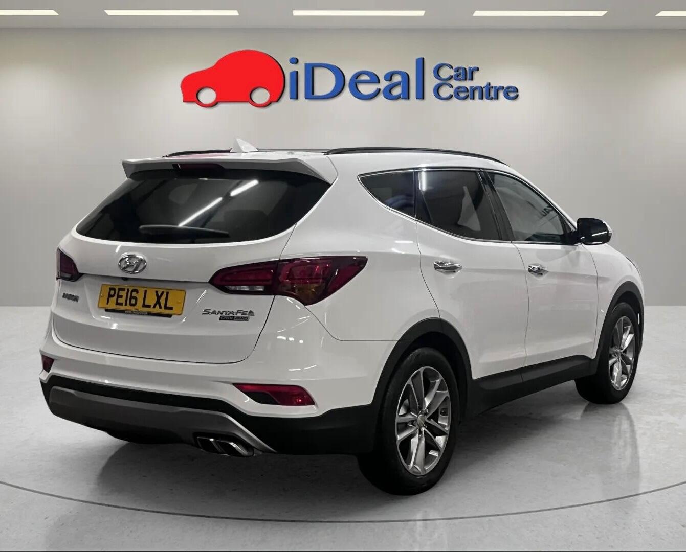 Used Hyundai Santa Fe 2016 for sale - 77682882: Photo 5