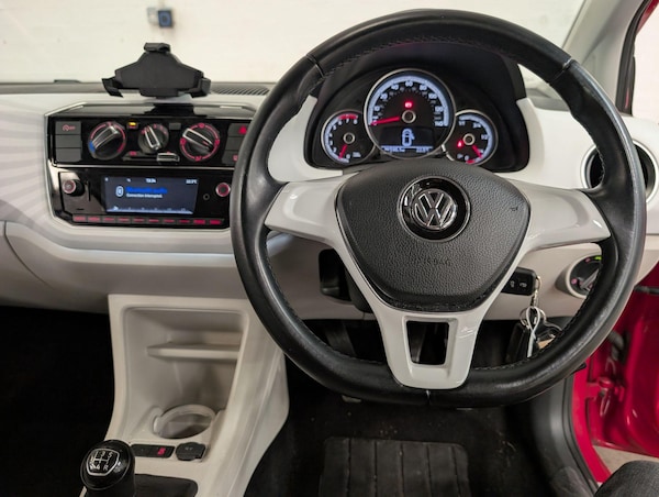 Used Volkswagen up! 2019 for sale - 75334062: Photo 16
