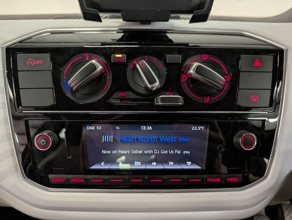 Used Volkswagen up! 2019 for sale - 75334062: Photo 19