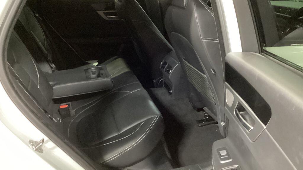 Used Jaguar XF 2019 for sale - 76912822: Photo 11