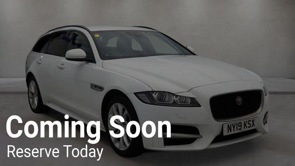 Used Jaguar XF 2019 for sale - 76912822: Photo 2