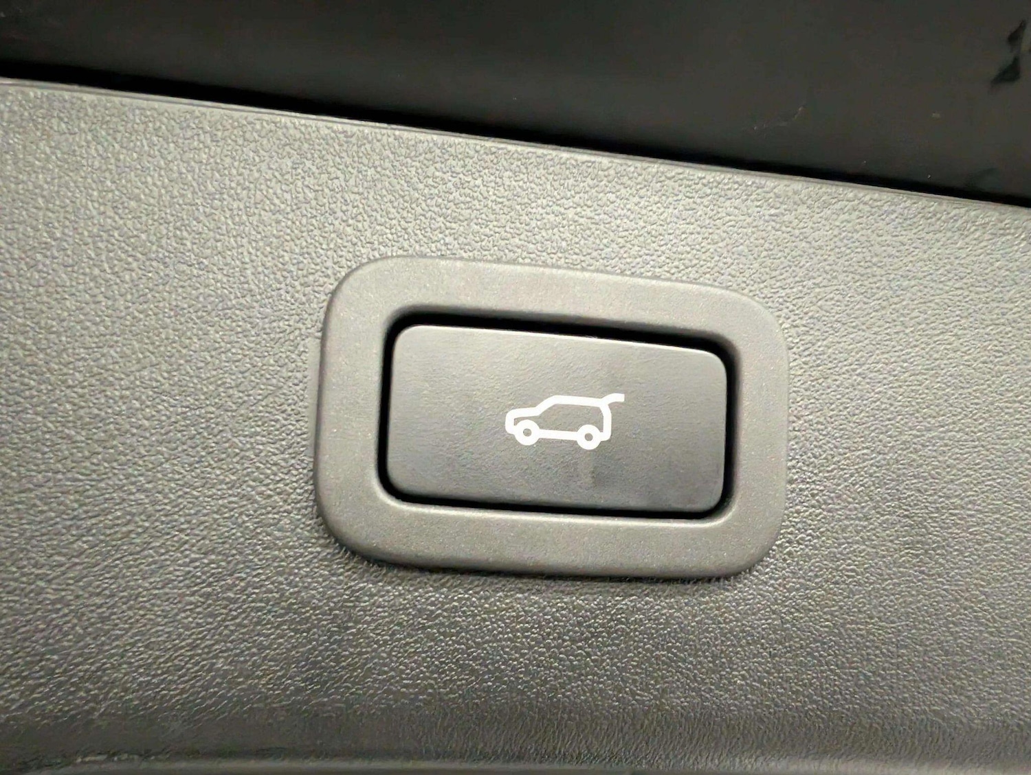 Used Jaguar XF 2019 for sale - 76912822: Photo 47