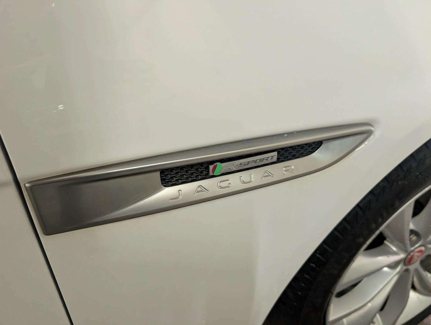 Used Jaguar XF 2019 for sale - 76912822: Photo 48