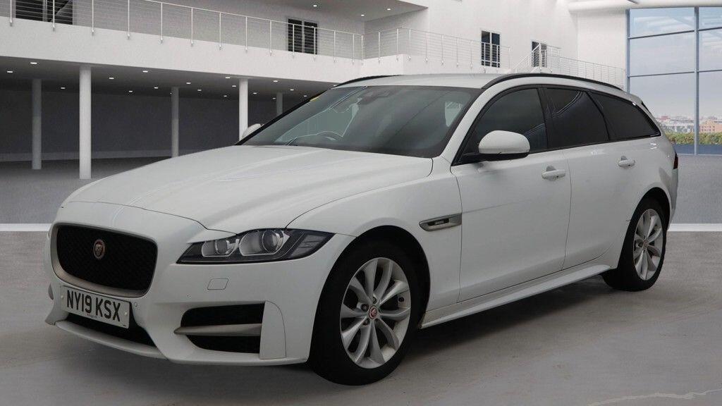Used Jaguar XF 2019 for sale - 76912822: Photo 5