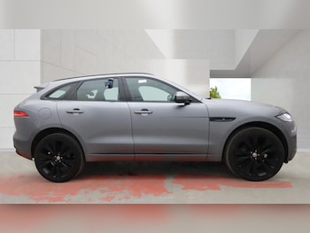 Used Jaguar F-Pace 2019 for sale - 78601808: Photo
