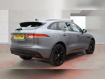 Used Jaguar F-Pace 2019 for sale - 78601808: Photo