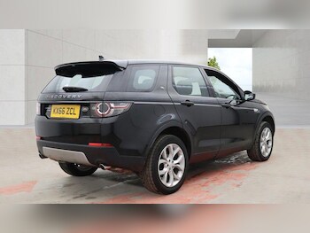 Used Land Rover Discovery Sport 2016 for sale - 78116071: Photo