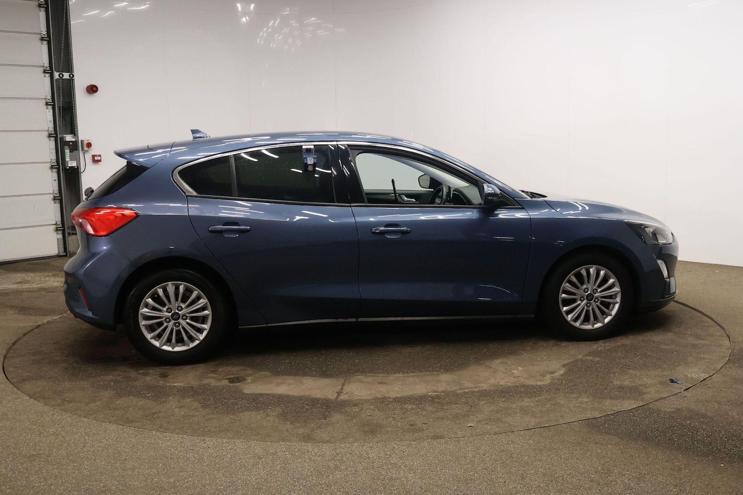 Used Ford Focus 2019 for sale - 77345295: Photo 3