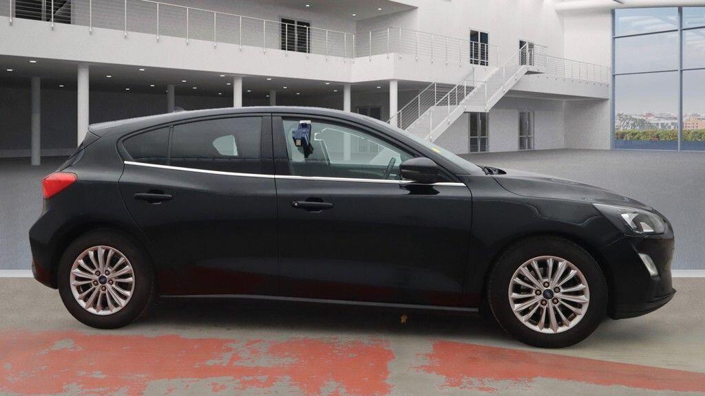 Used Ford Focus 2020 for sale - 76585428: Photo 2