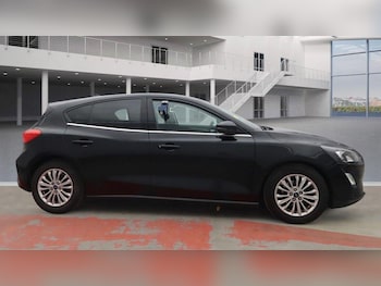 Used Ford Focus 2020 for sale - 76585428: Photo