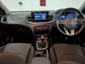 Used Kia Ceed 2020 for sale - 74990211: Photo