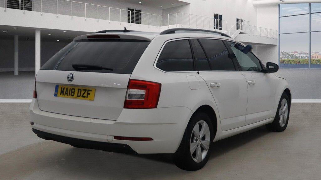Used Skoda Octavia 2018 for sale - 77722616: Photo 4