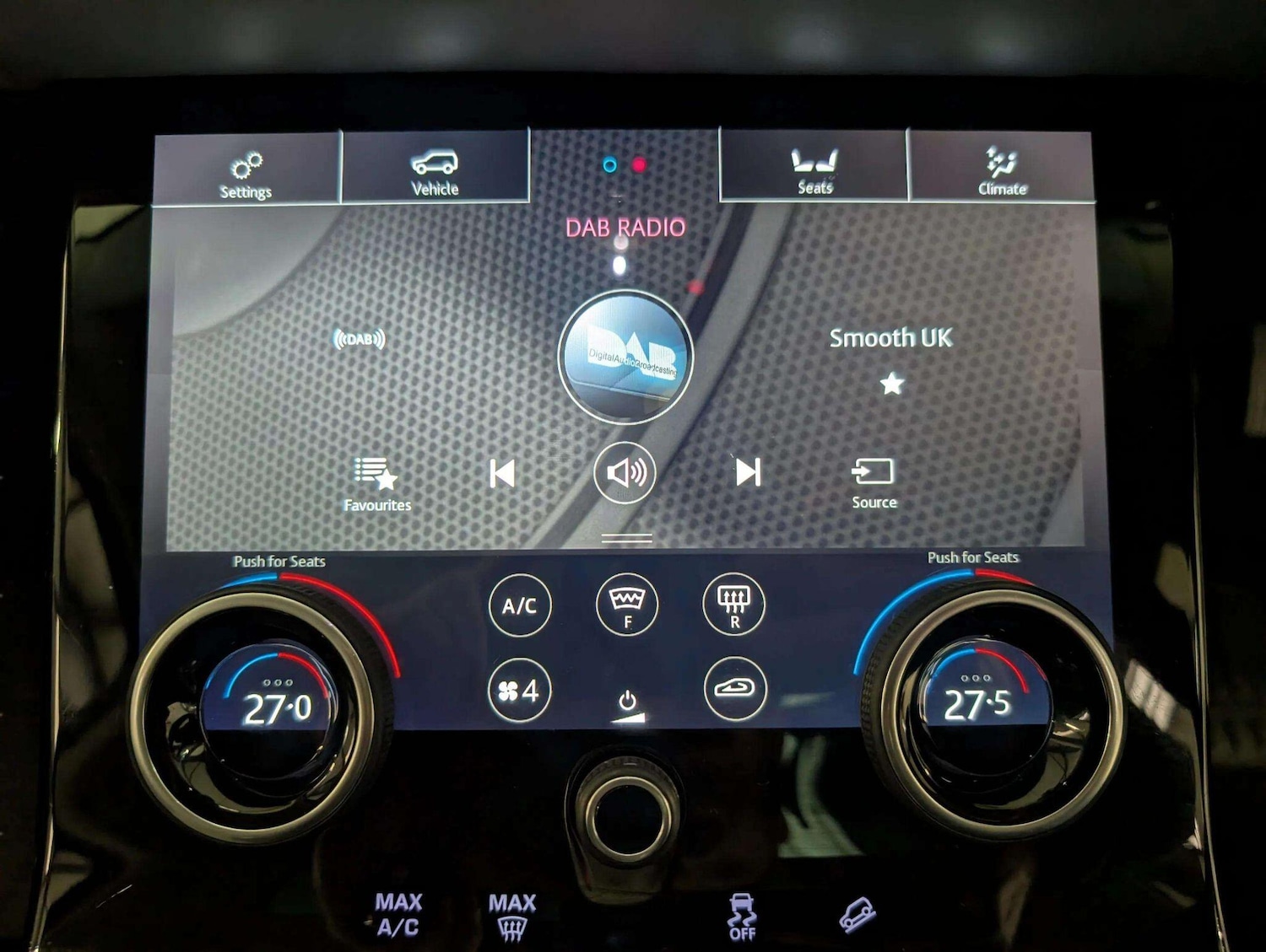 Used Land Rover Range Rover Evoque 2019 for sale - 77314768: Photo 32