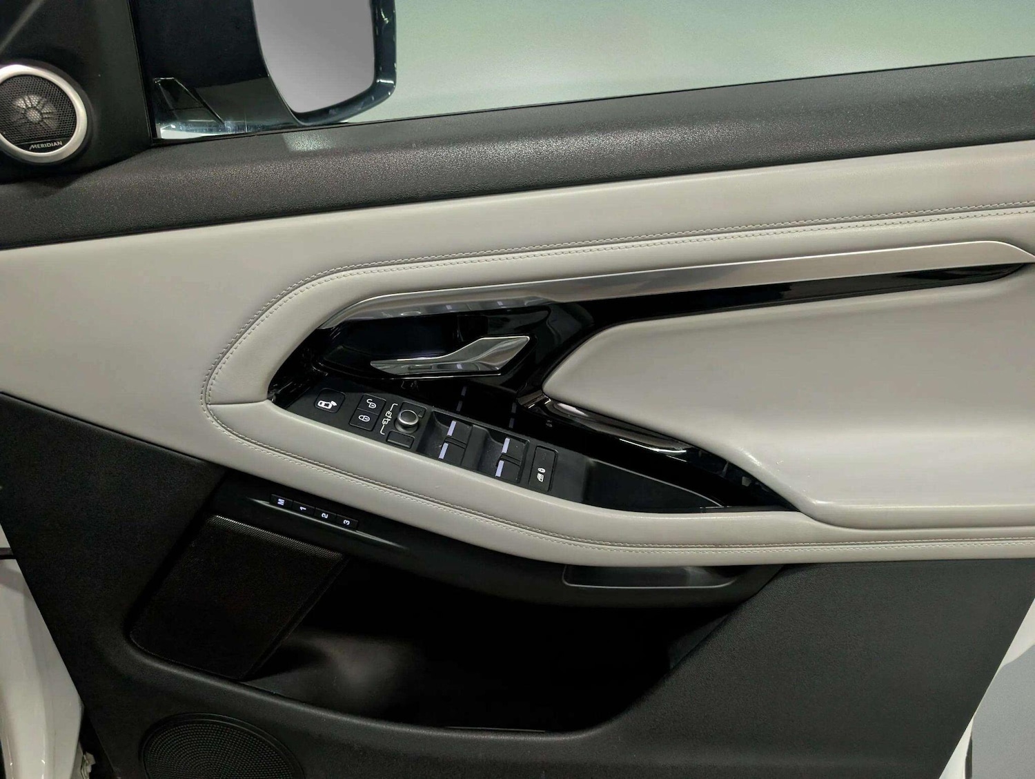 Used Land Rover Range Rover Evoque 2019 for sale - 77314768: Photo 42