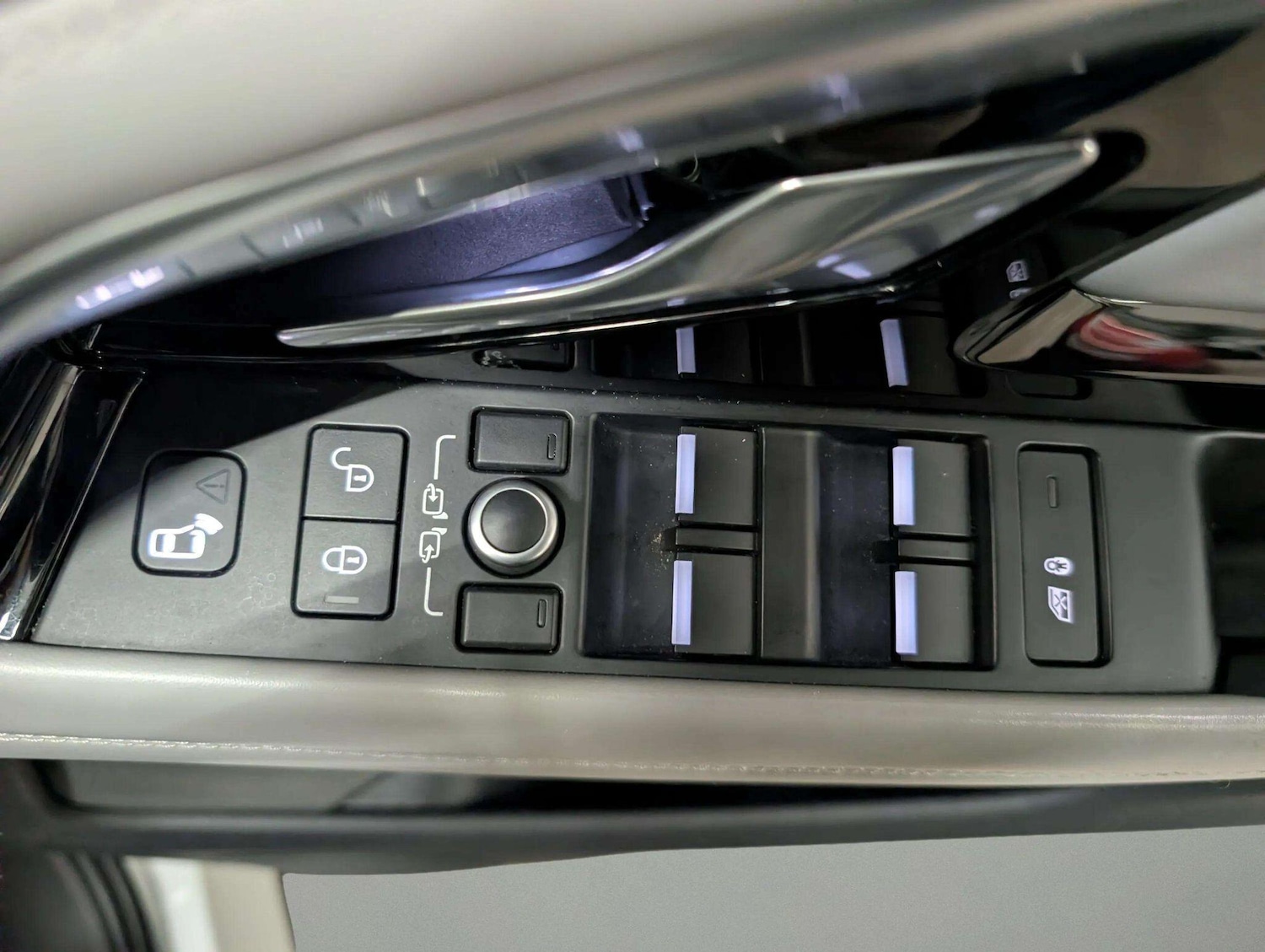 Used Land Rover Range Rover Evoque 2019 for sale - 77314768: Photo 44