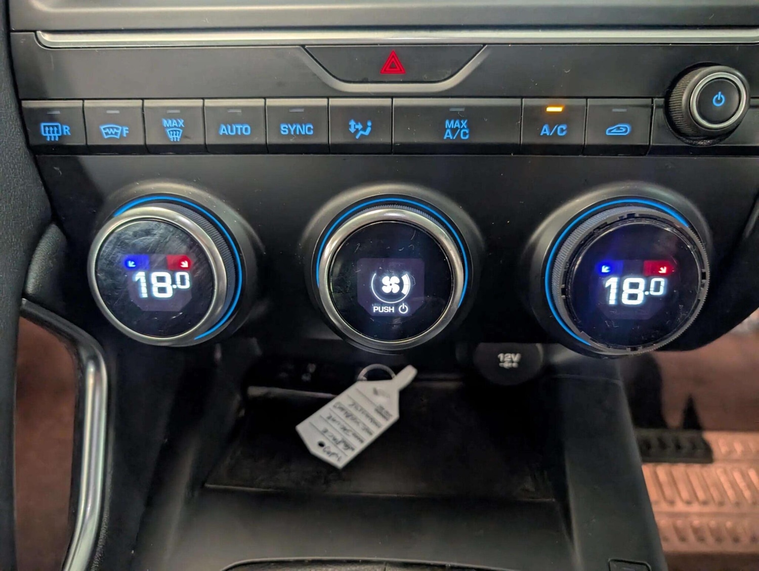 Used Jaguar E-Pace 2018 for sale - 75941564: Photo 33