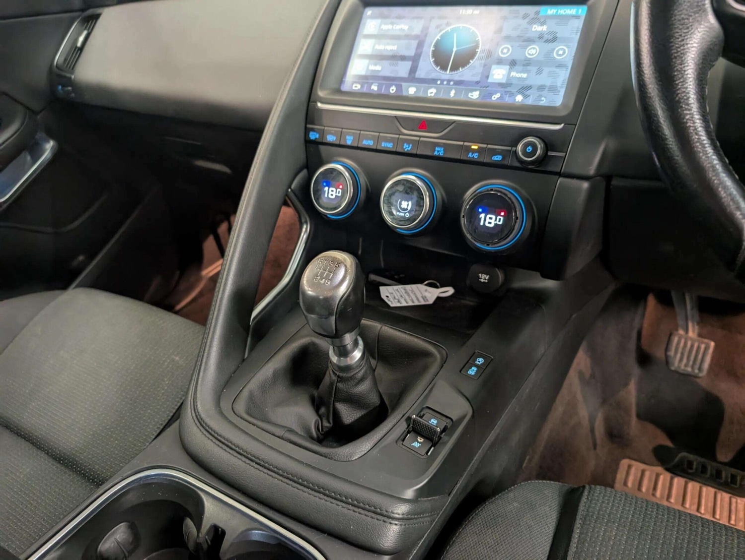 Used Jaguar E-Pace 2018 for sale - 75941564: Photo 34