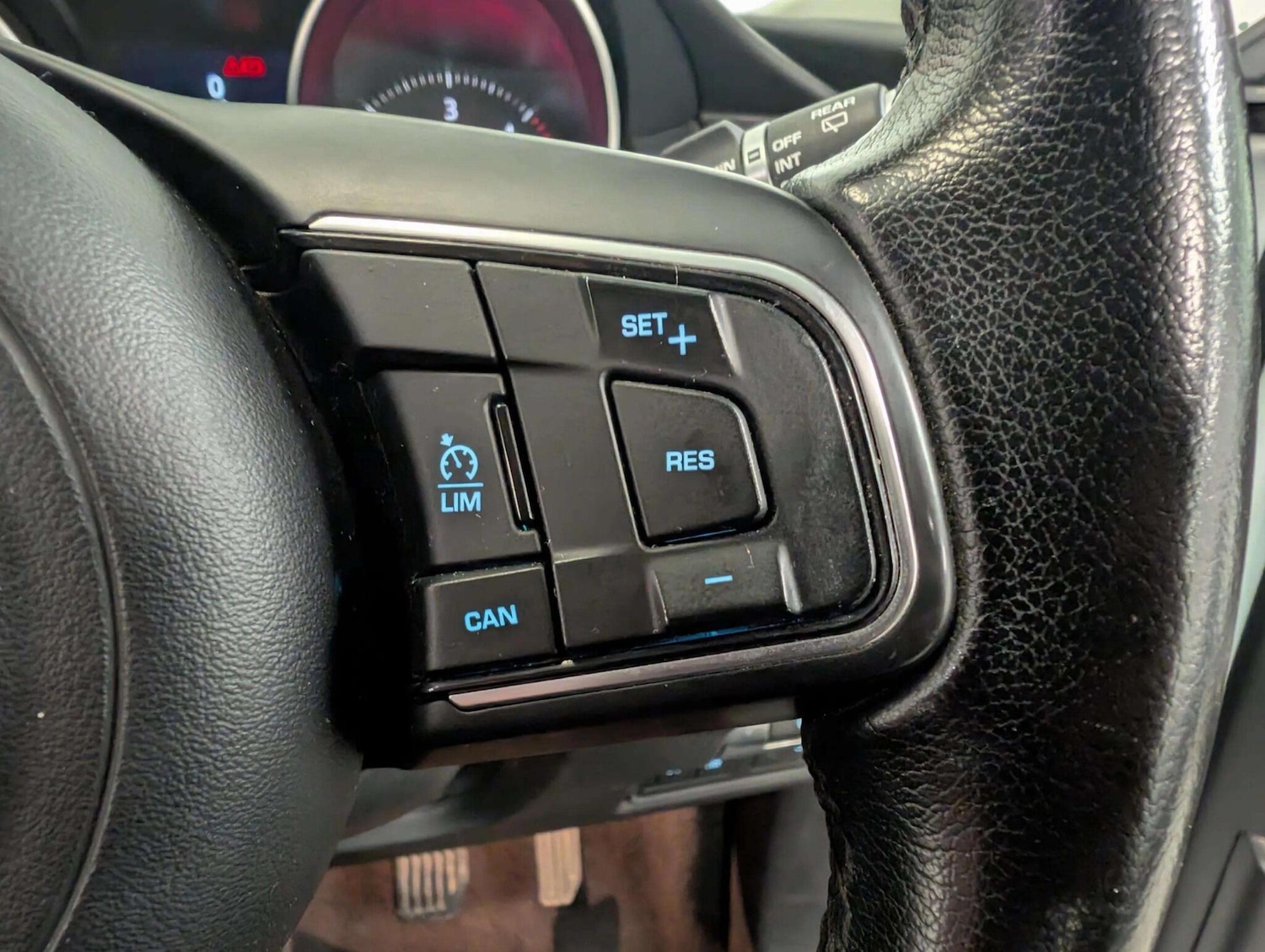 Used Jaguar E-Pace 2018 for sale - 75941564: Photo 39