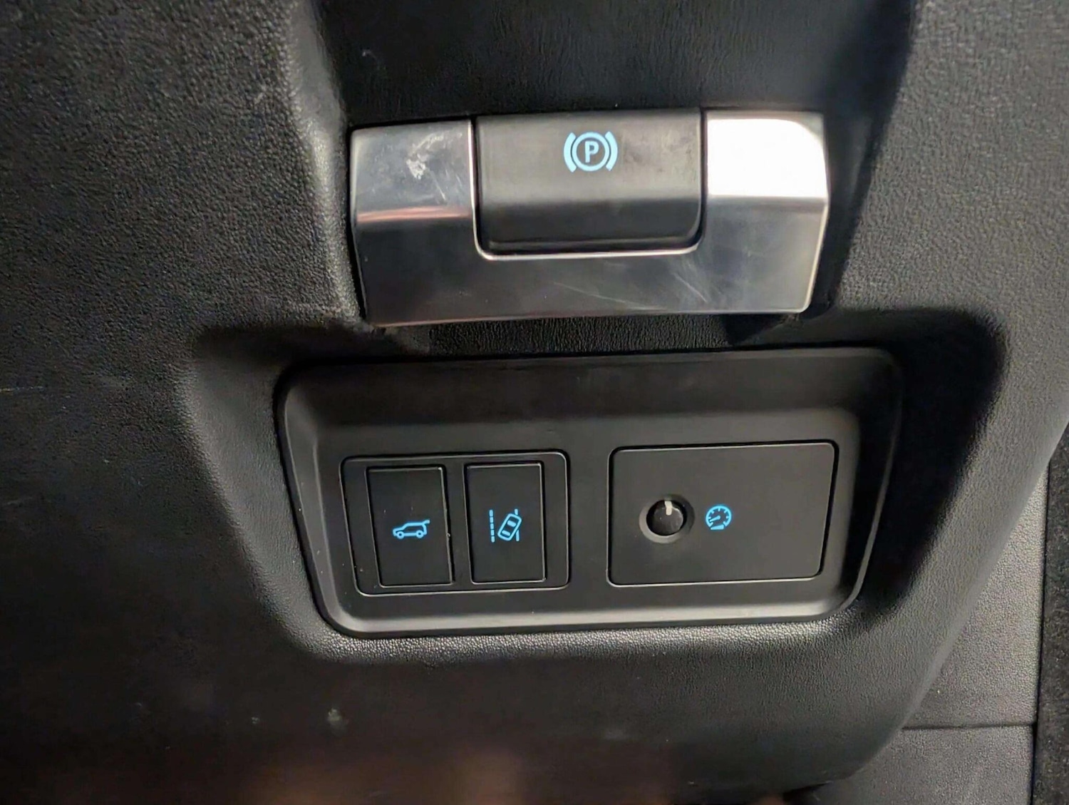 Used Jaguar E-Pace 2018 for sale - 75941564: Photo 40