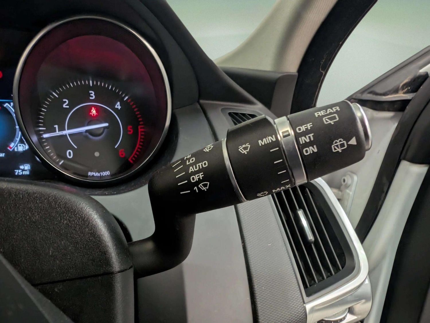 Used Jaguar E-Pace 2018 for sale - 75941564: Photo 43