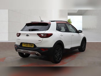 Used Kia Stonic 2020 for sale - 79212878: Photo