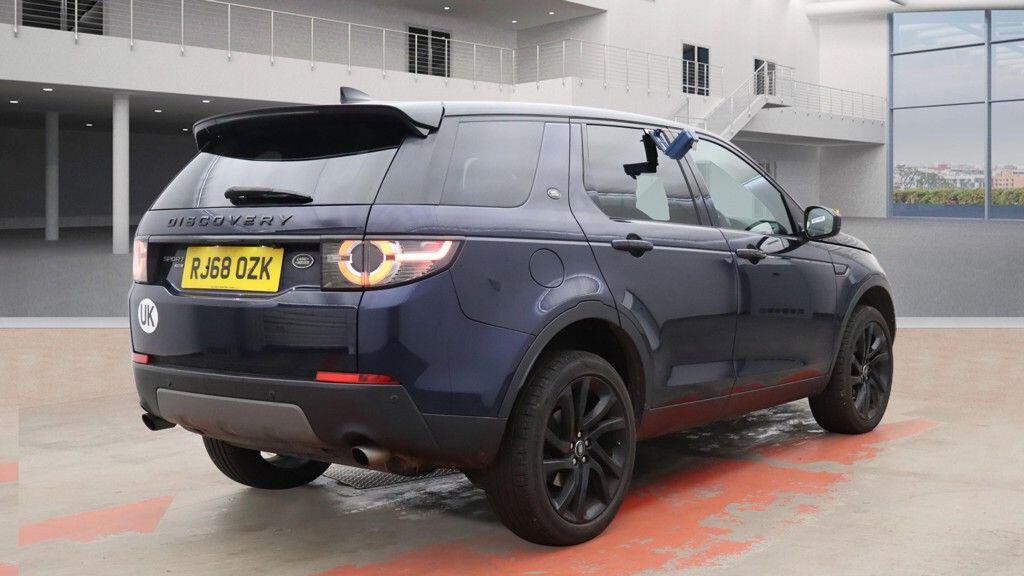 Used Land Rover Discovery Sport 2018 for sale - 77783214: Photo 3