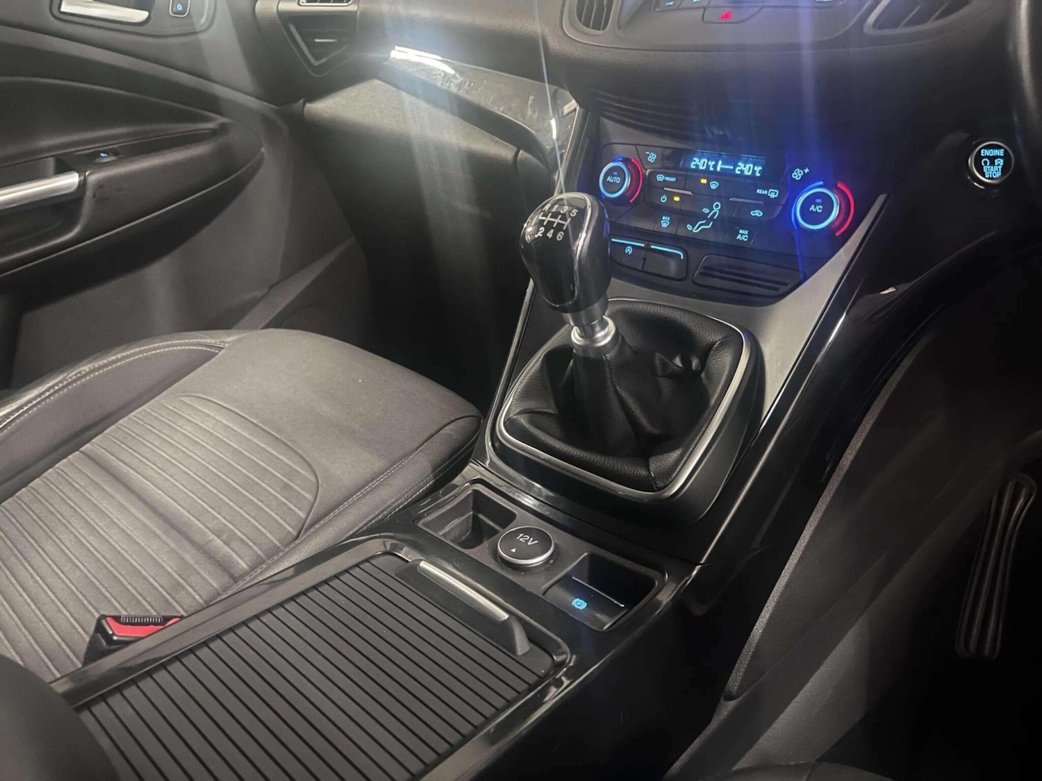 Used Ford Kuga 2018 for sale - 76433292: Photo 28