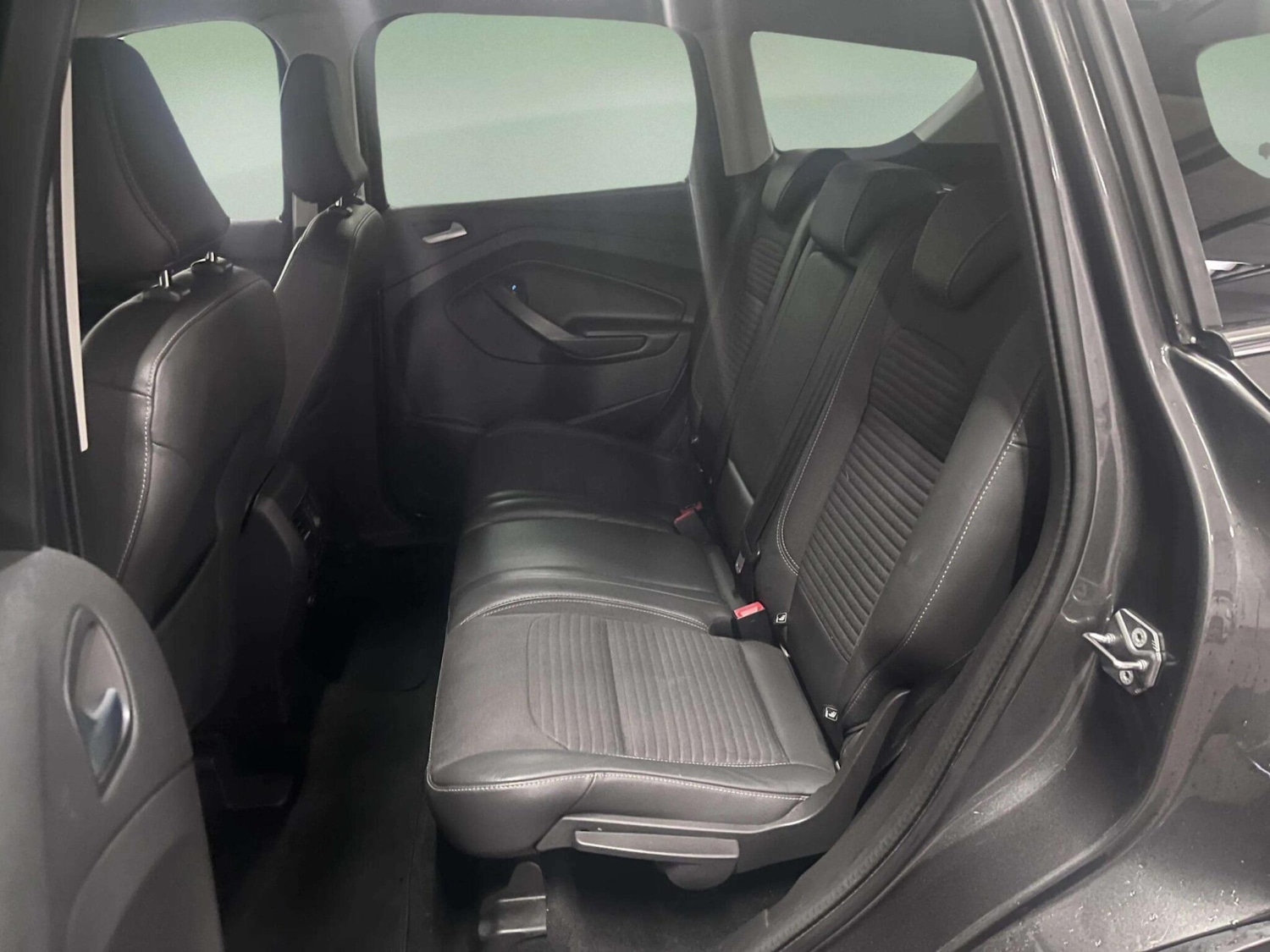 Used Ford Kuga 2018 for sale - 76433292: Photo 41