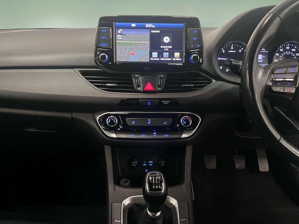 Used Hyundai i30 2018 for sale - 76071595: Photo 40