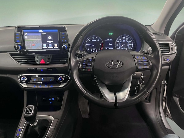 Used Hyundai i30 2018 for sale - 76071595: Photo 44
