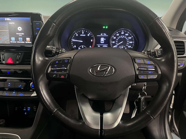 Used Hyundai i30 2018 for sale - 76071595: Photo 45