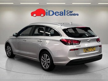 Used Hyundai i30 2018 for sale - 76071595: Photo 4