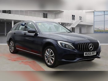 Used Mercedes-Benz C Class 2016 for sale - 79018578: Photo