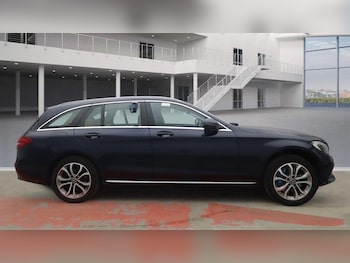 Used Mercedes-Benz C Class 2016 for sale - 79018578: Photo