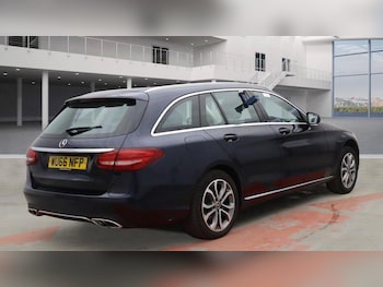 Used Mercedes-Benz C Class 2016 for sale - 79018578: Photo