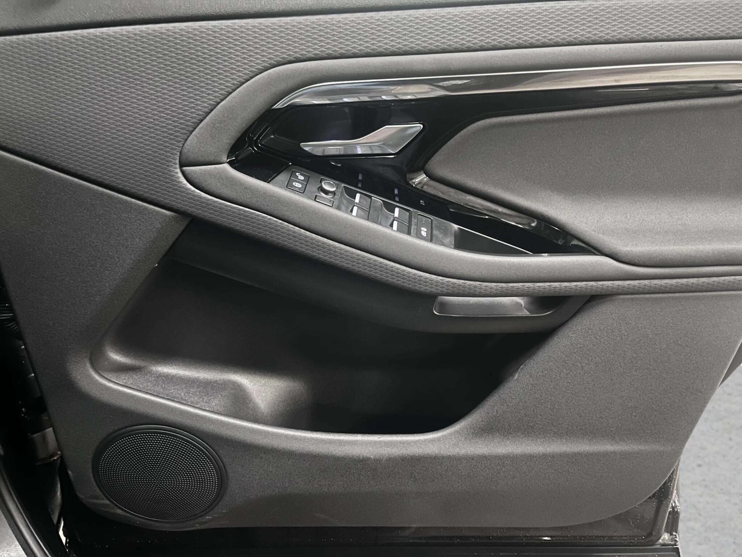 Used Land Rover Range Rover Evoque 2020 for sale - 76832141: Photo 38