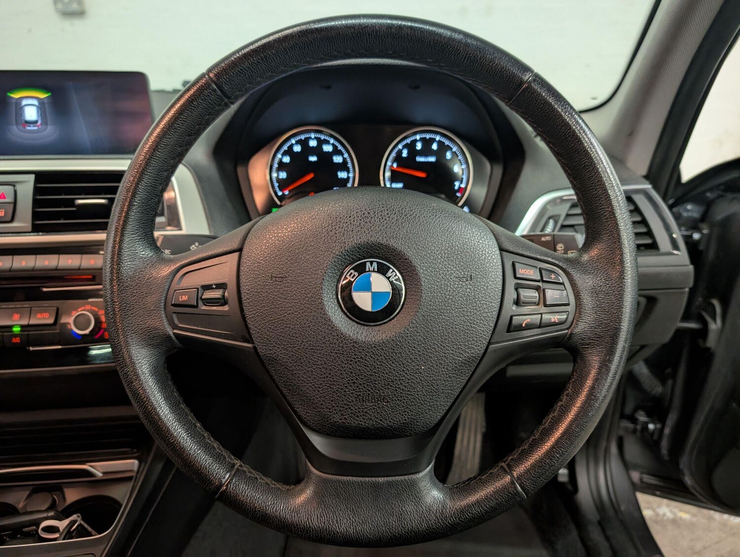 Used BMW 1 Series 2018 for sale - 75839191: Photo 32