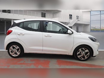 Used Hyundai i10 2020 for sale - 75647227: Photo