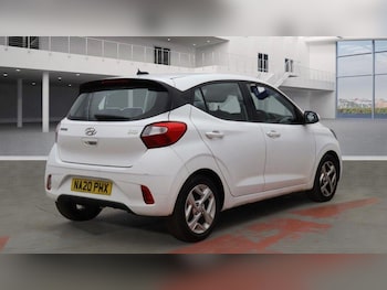 Used Hyundai i10 2020 for sale - 75647227: Photo