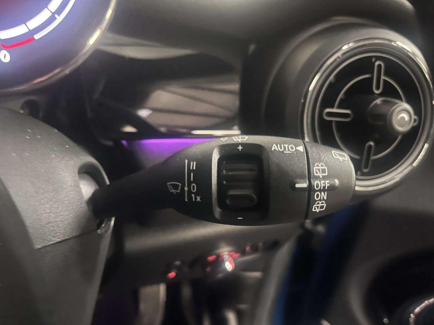 Used MINI Hatch 2021 for sale - 76839372: Photo 43