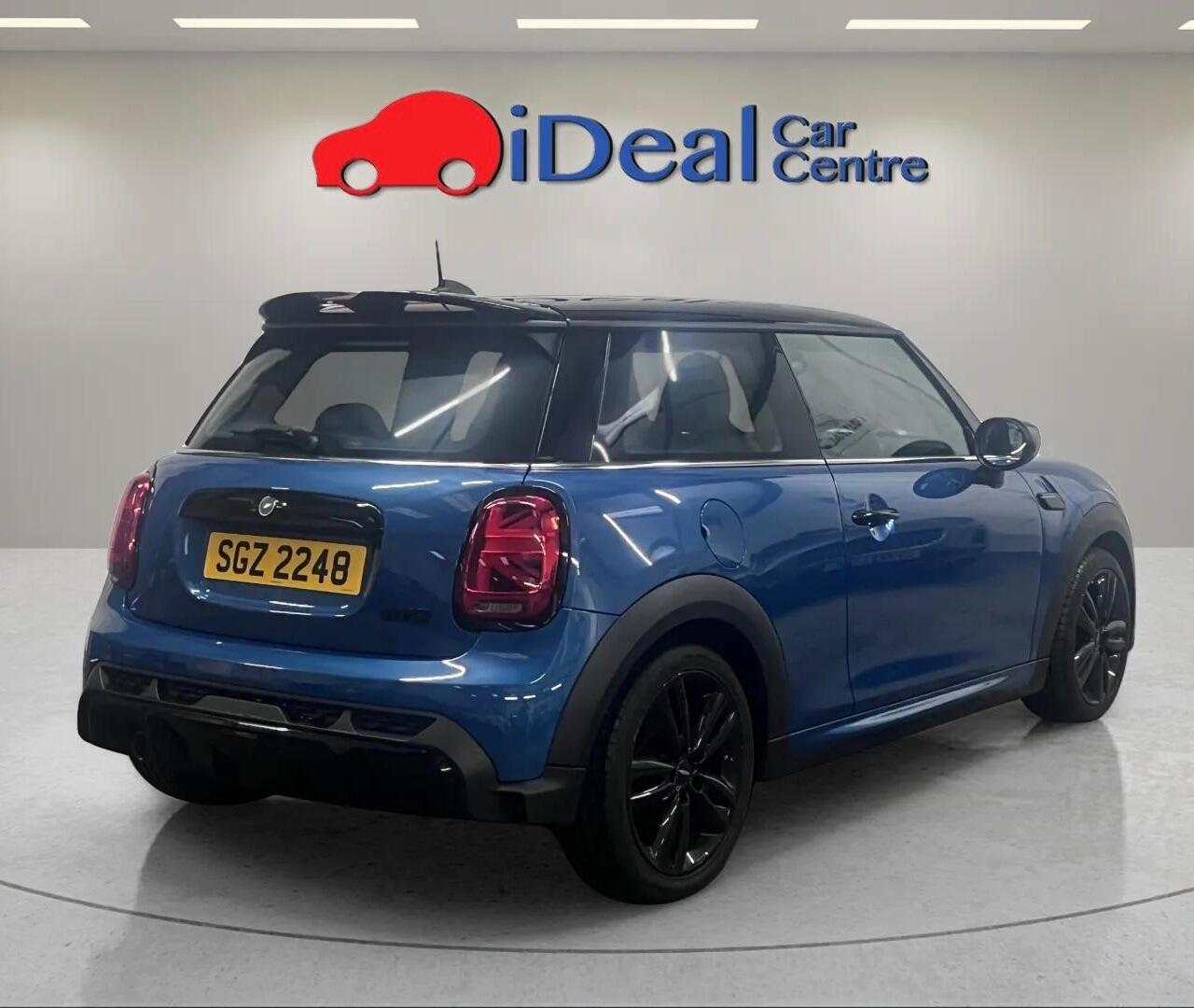 Used MINI Hatch 2021 for sale - 76839372: Photo 5
