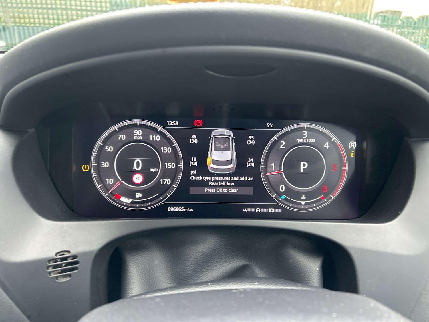 Used Jaguar F-Pace 2020 for sale - 77646588: Photo 11