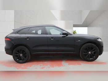 Used Jaguar F-Pace 2017 for sale - 78383951: Photo